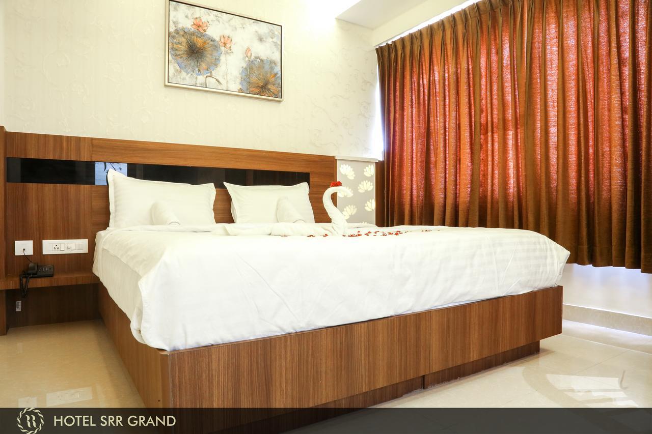 Hotel Srr Grand Ченнаи Экстерьер фото
